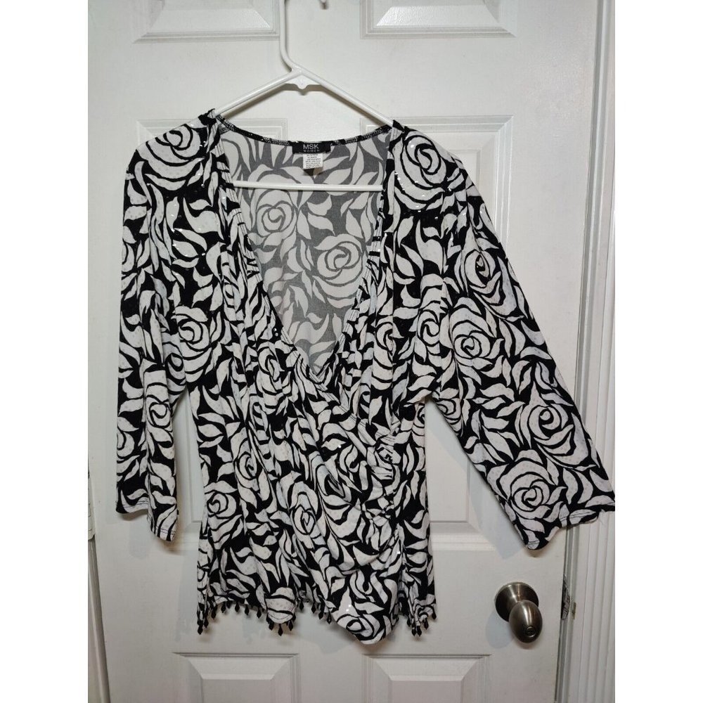 MSK Women Deep V-Neck Black White Floral Long-sleeve Dressy Sparkly Top 2X